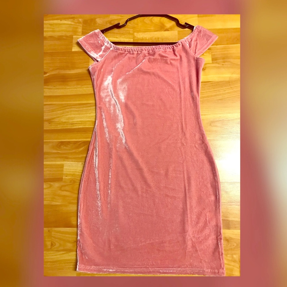 Light pink soft dress